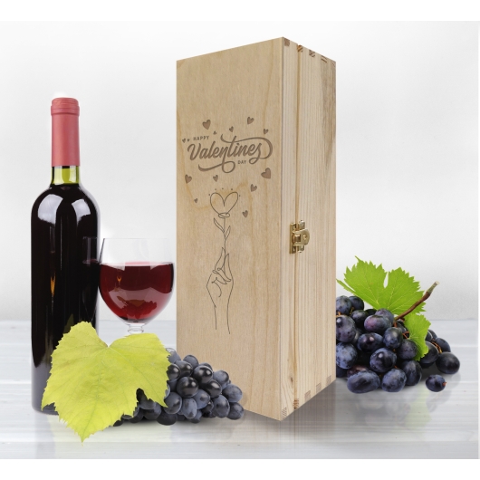 Skrzynka z grawerem na walentynki