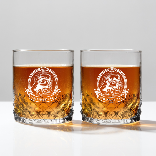 Szklanki Valse do whisky z nadrukiem Whishy Bar